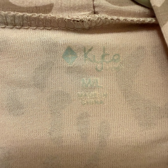 Kyte Baby Womens Bamboo Robe in Blush Leopard Size M/L - Picture 2 of 5